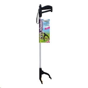 Defenders Lightweight Litter Picker 0.5kg Grip 0.8m Reach